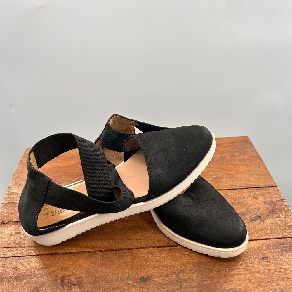 Naturalizer Raleigh Black Leather Elastic Strap Pointed Toe Flat Sandals 7.5M